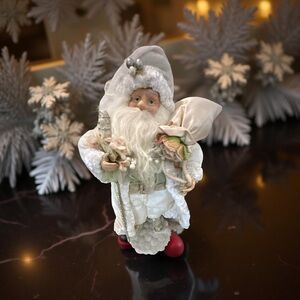 Dan Dee Vintage Charming Santa Claus Holiday Figurine 17”